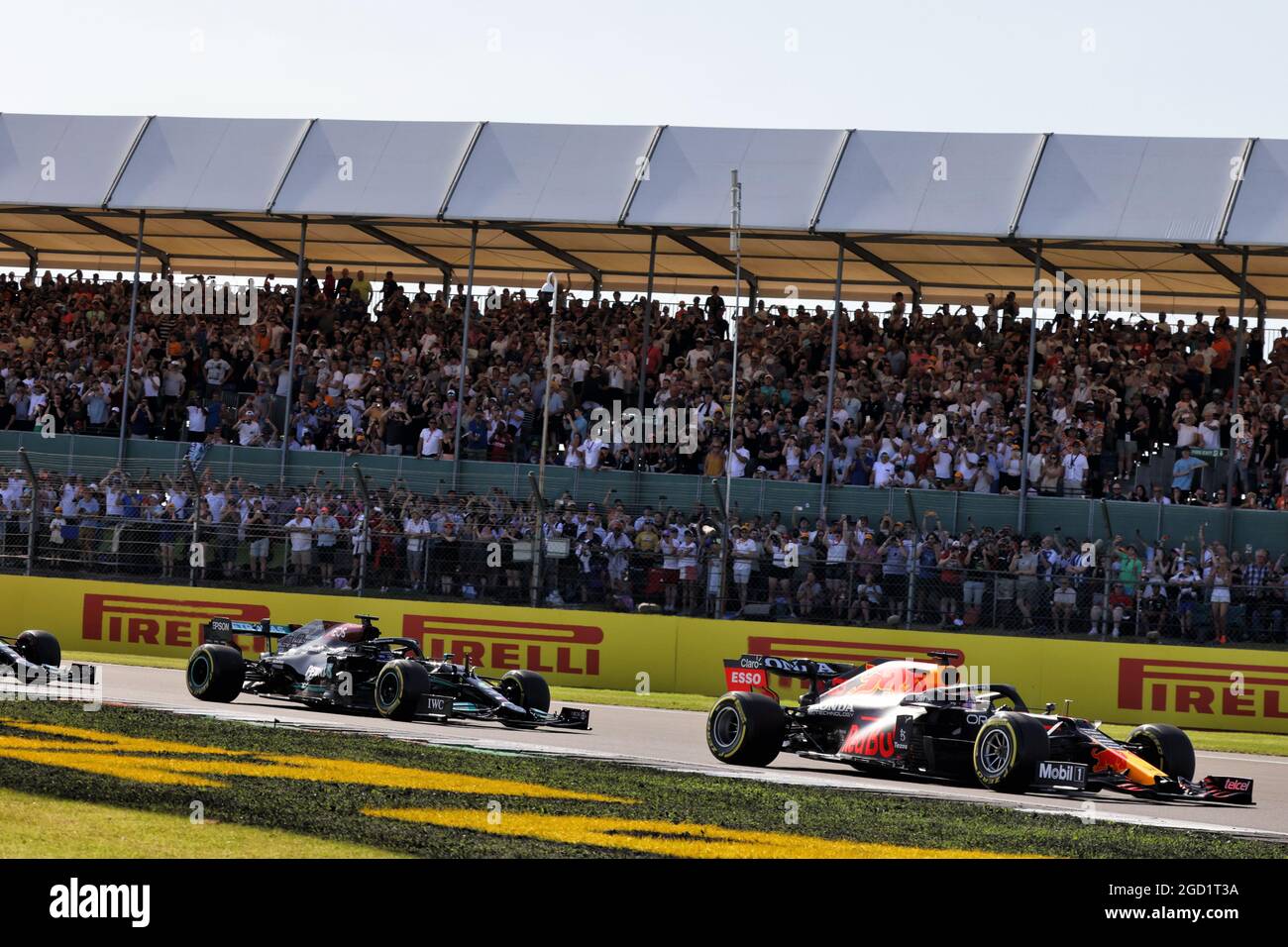 Max Verstappen (NLD) Red Bull Racing RB16B leads in Sprint Qualifying. British Grand Prix, Saturday 17th July 2021. Silverstone, England. Stock Photo