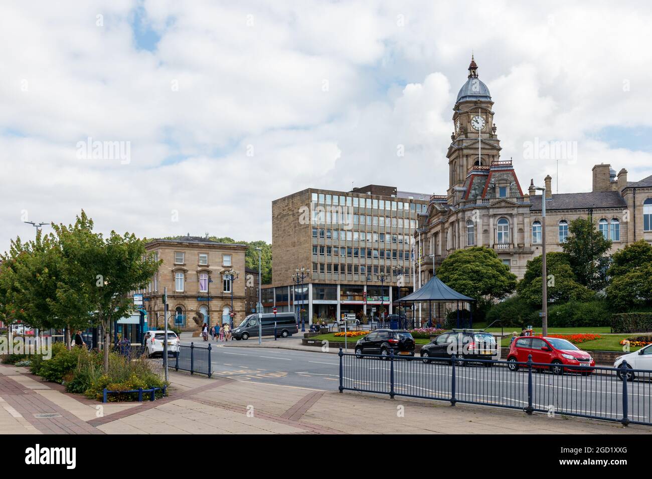 Kirklees town hall dewsbury hires stock photography and images Alamy