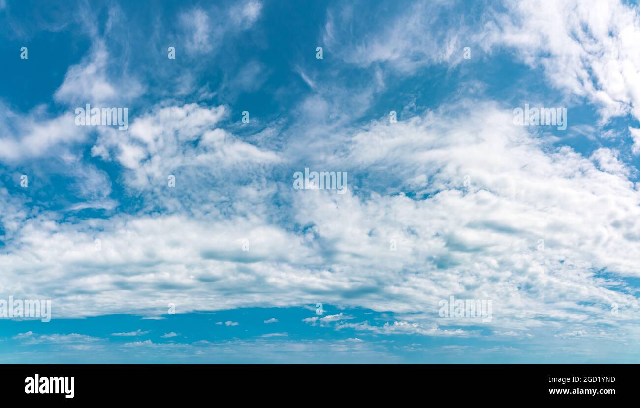 Sky panorama hi-res stock photography and images - Alamy