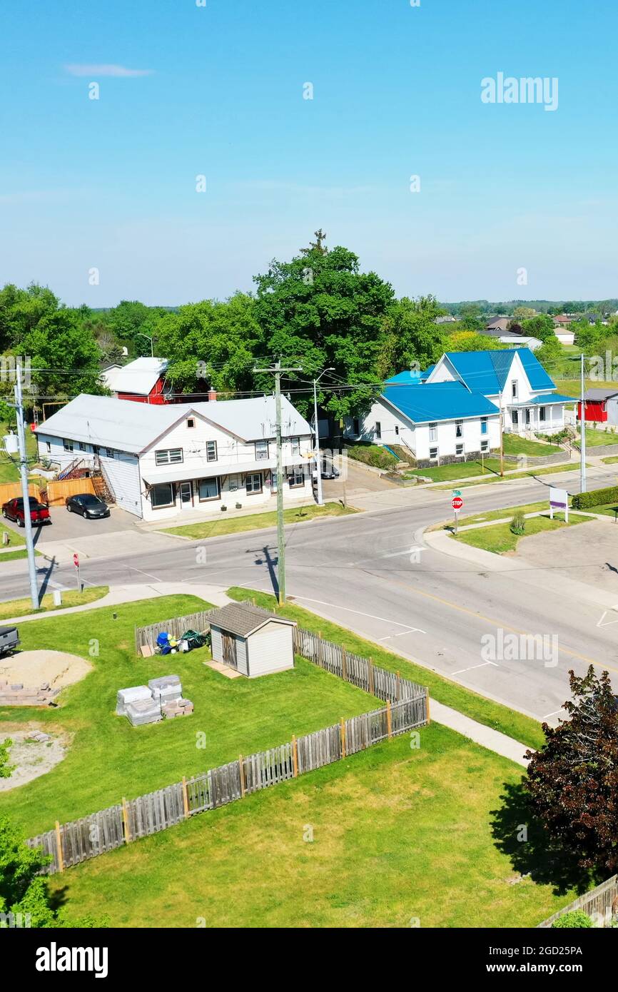 Green roof office overhead hires stock photography and images Alamy