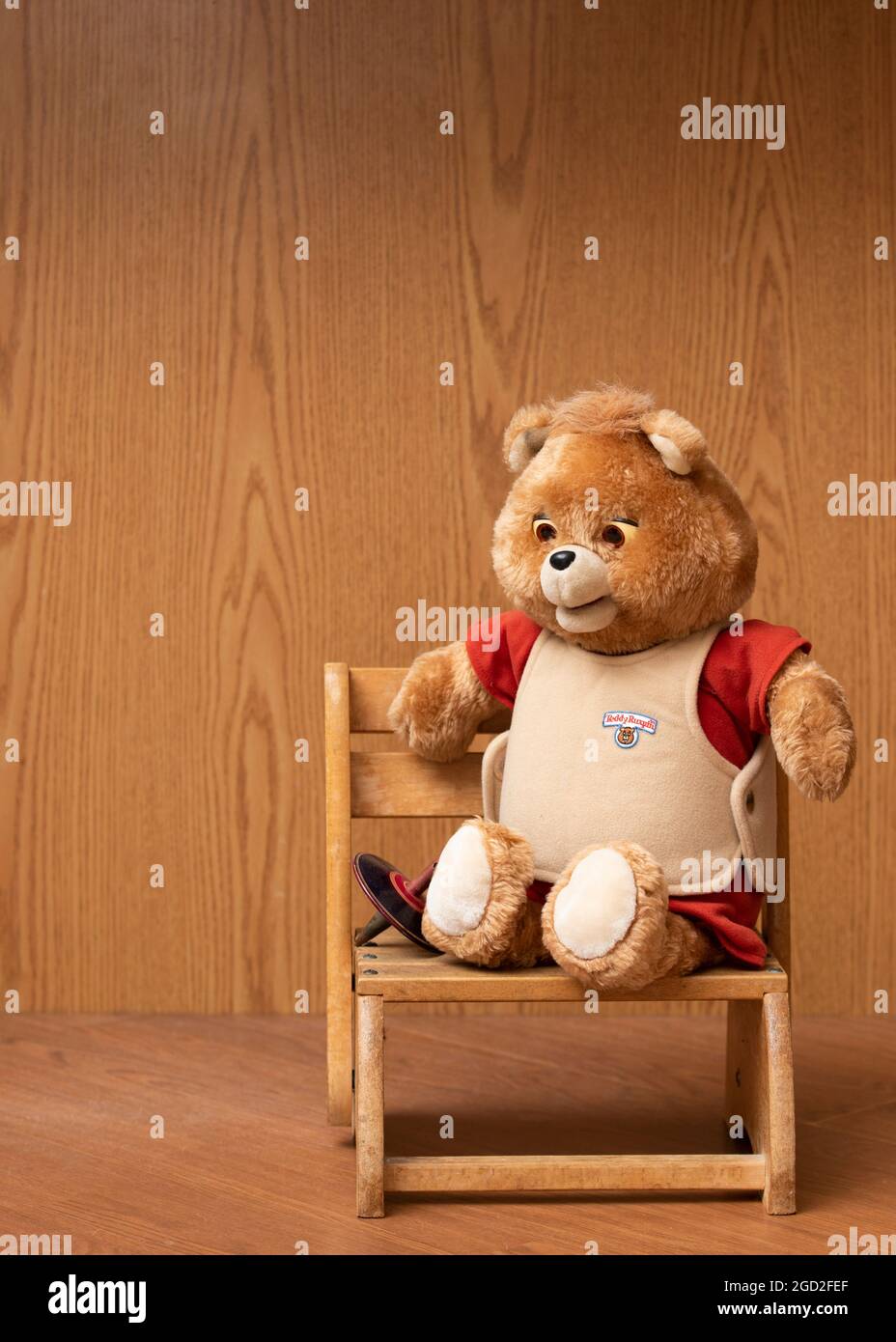 Teddy ruxpin hi res stock photography and images Alamy
