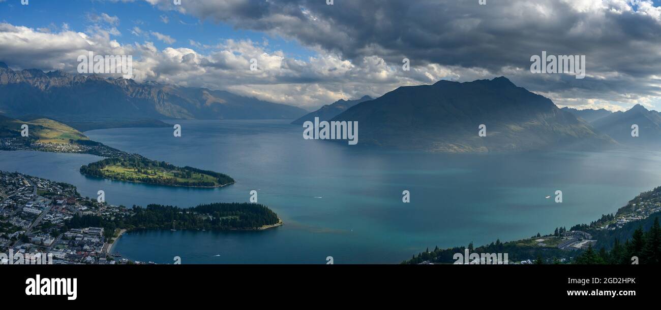 Elevated view to queenstown hi-res stock photography and images - Alamy
