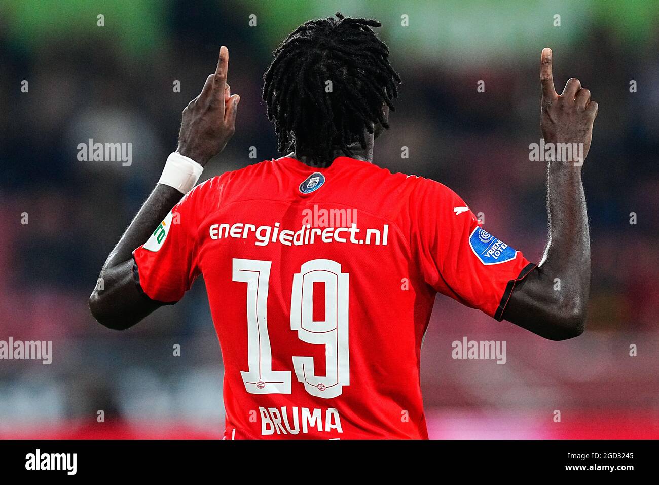 Ver: My Goal, Bruma em Direto