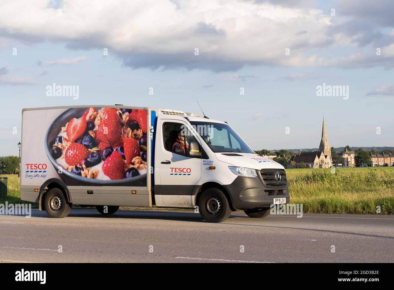TESCO home delivery van on the road A2 , grocery delivery London England Stock Photo
