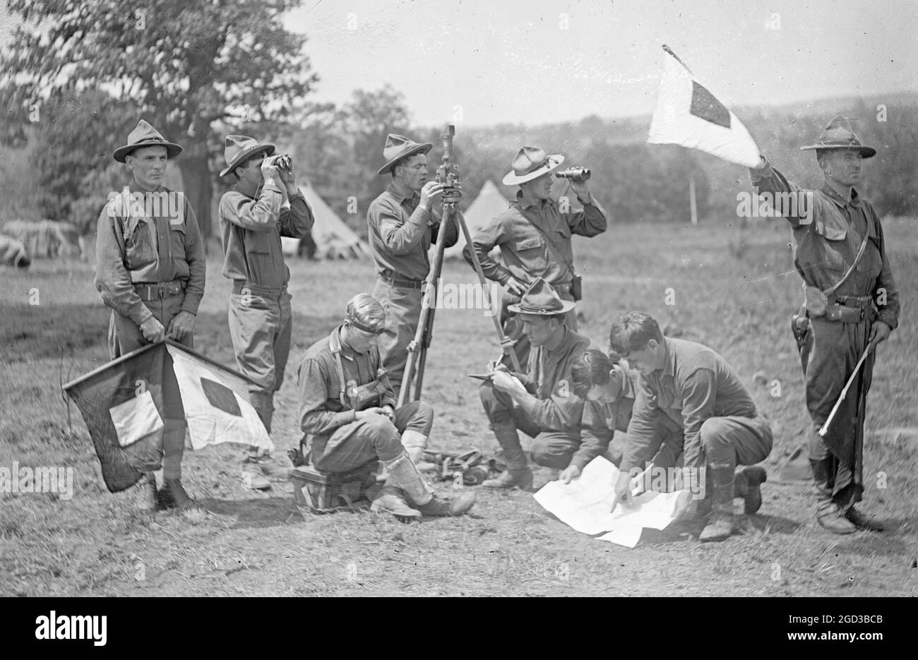 スーパーセール期間限定 1909 between ca. Corps Signal Army U.S. and Photo Stock 1940 その他