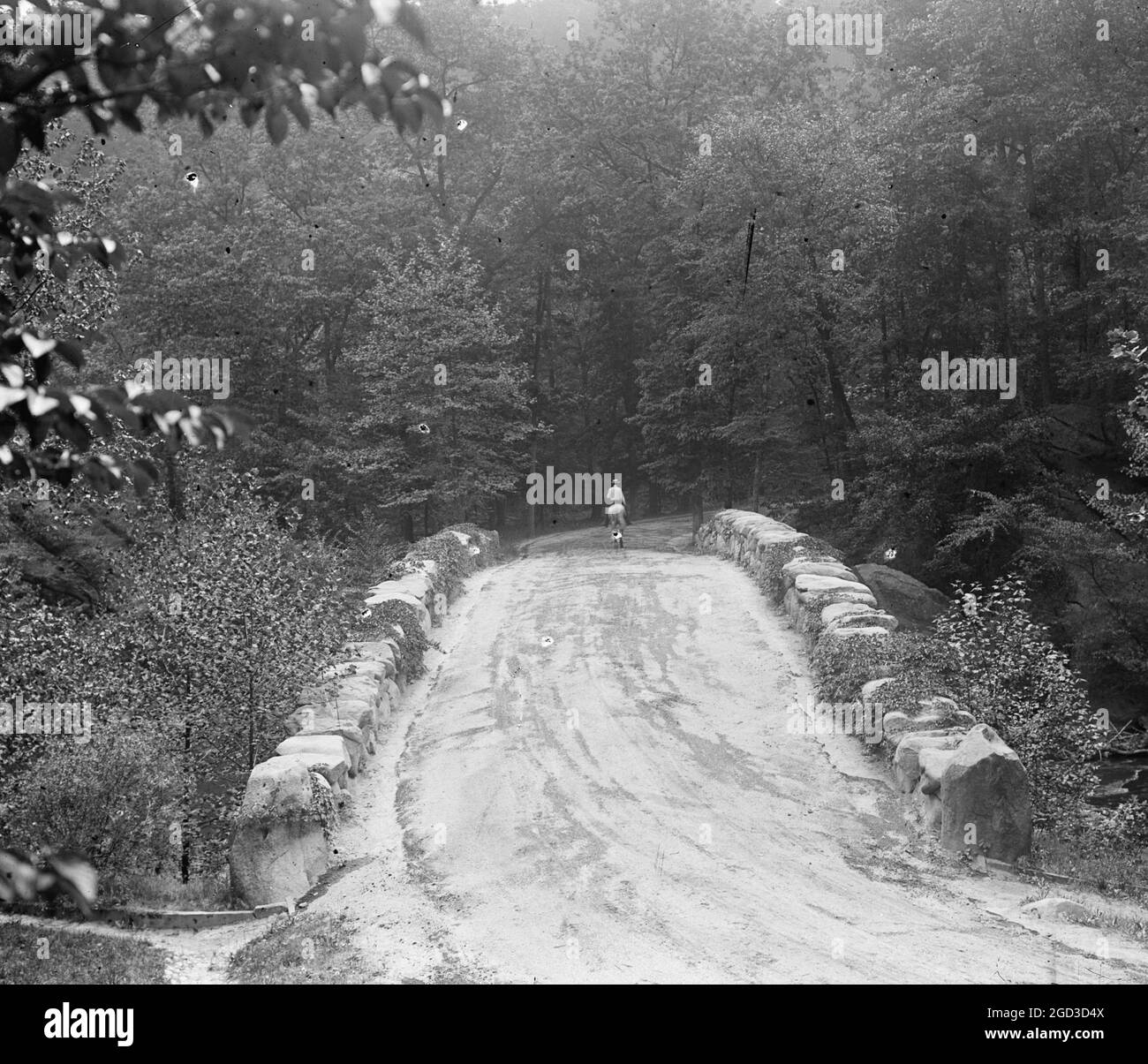 Early 1900s rock creek park hi-res stock photography and images - Alamy