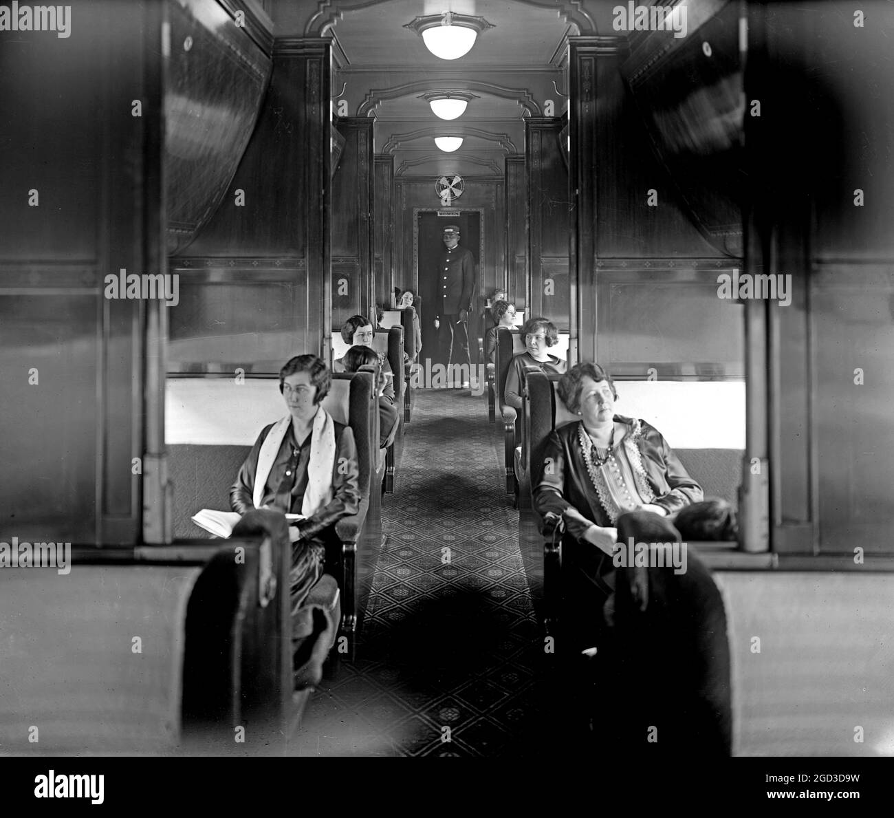 Southern Railway, interior of car ca.  between 1918 and 1928 Stock Photo