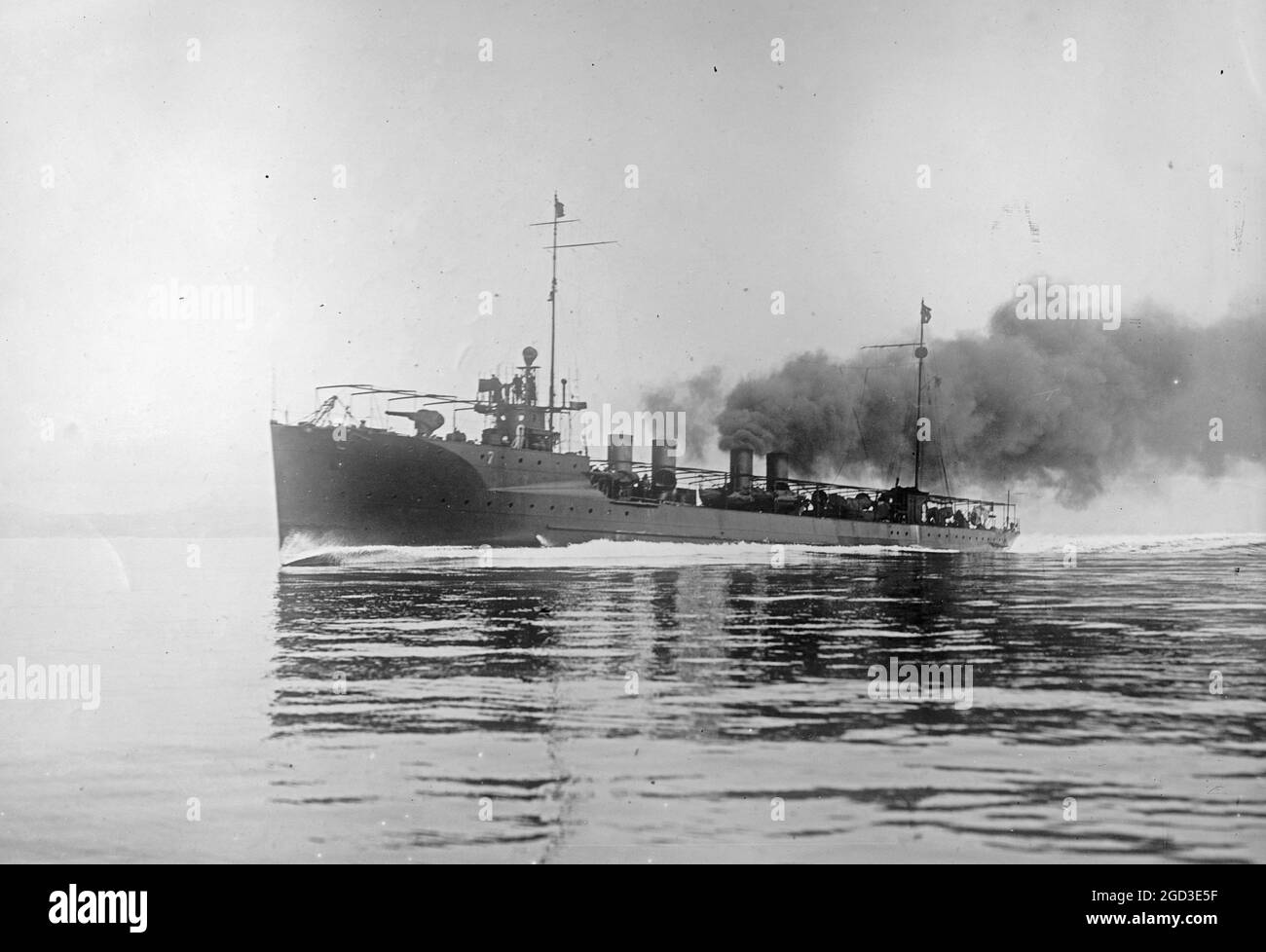 United States naval ship, U.S.S. Reid underway ca. 1910 Stock Photo - Alamy