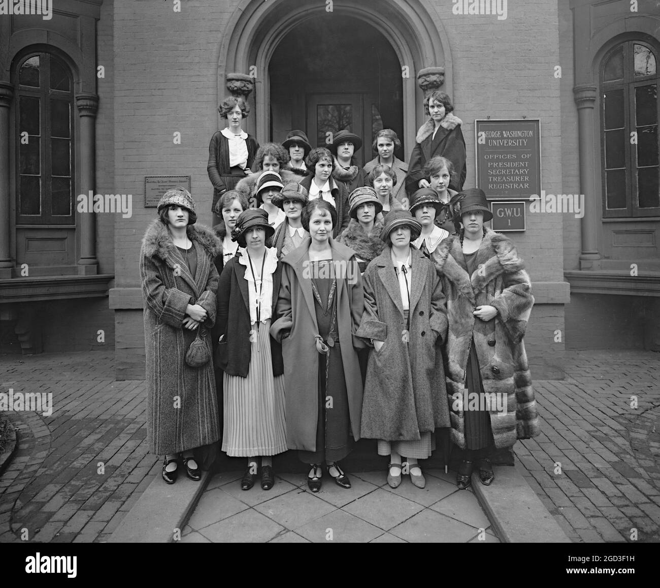 Woman's group outside the George Washington University president's office  ca.  between 1910 and 1920 Stock Photo