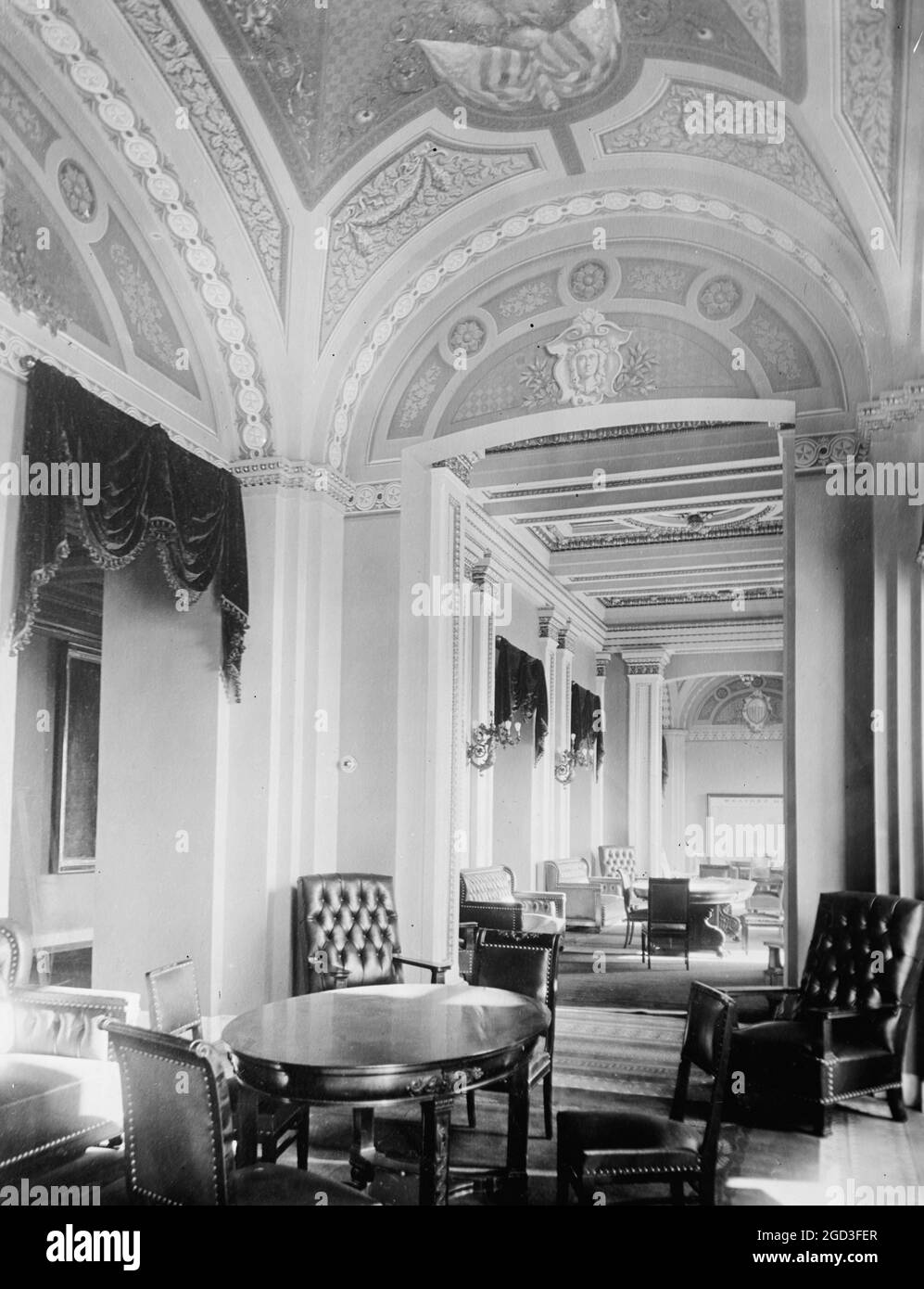 Archival speakers lobby hires stock photography and images Alamy