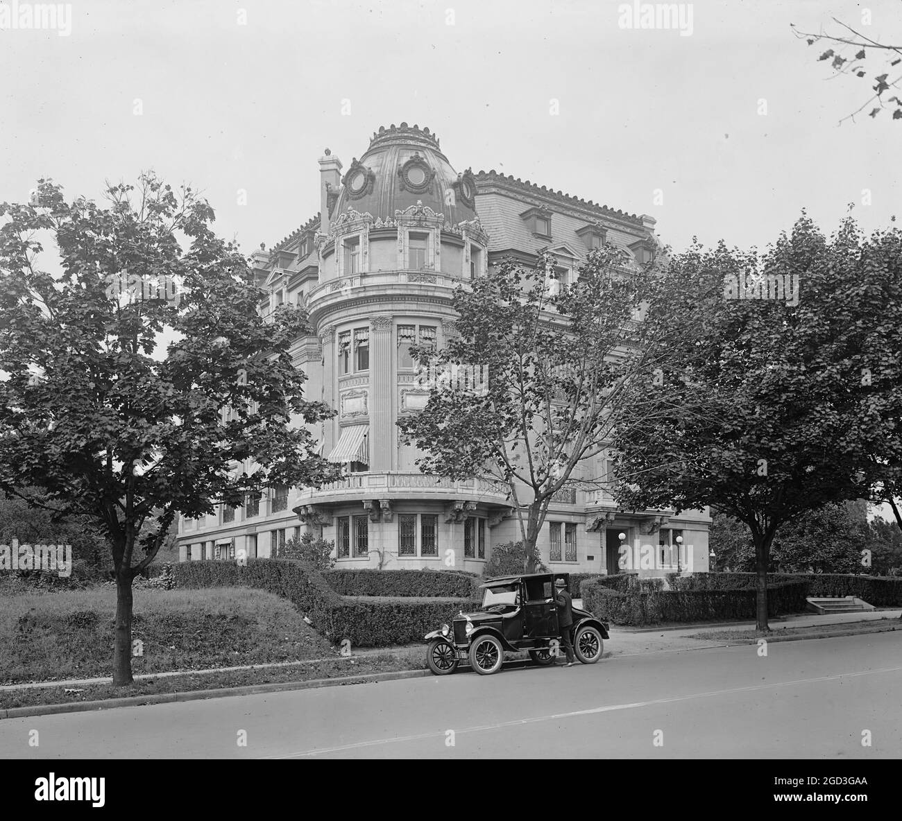Ford Motor Company Ford at French Embassy, [Washington, D.C.] ca