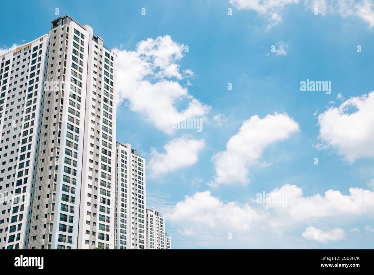 Modern apartment building exterior in Korea Stock Photo Alamy