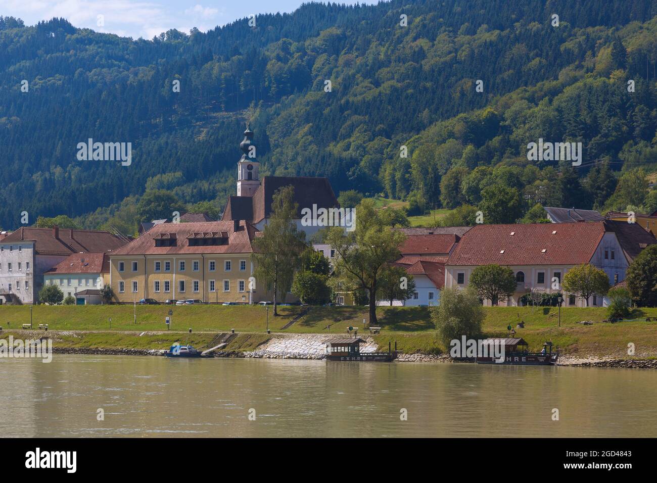 geography / travel, Austria, Upper Austria, Engelhartszell, bike ferrys Isa and Lorelei, ADDITIONAL-RIGHTS-CLEARANCE-INFO-NOT-AVAILABLE Stock Photo