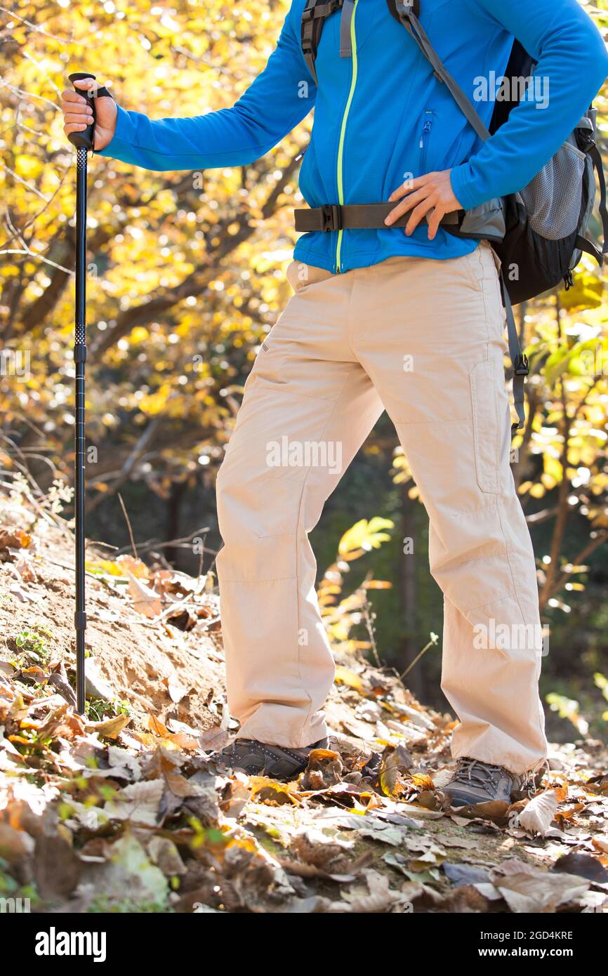 Male backpacker in asia hi-res stock photography and images - Alamy