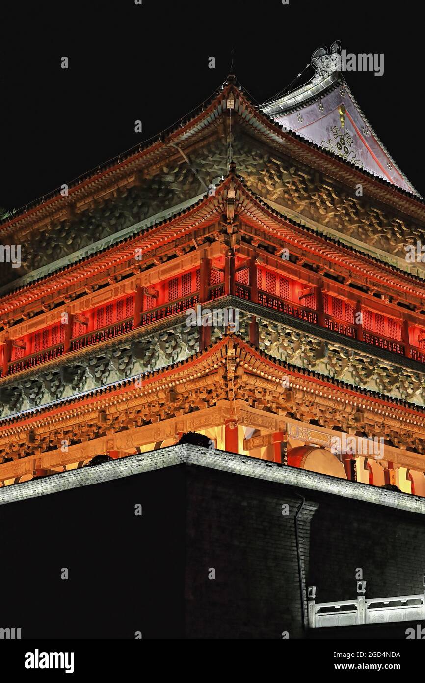 Night view-brightly illuminated SE.corner-Gulou or Drum Tower. Xi'an-Shaanxi-China-1535 Stock Photo