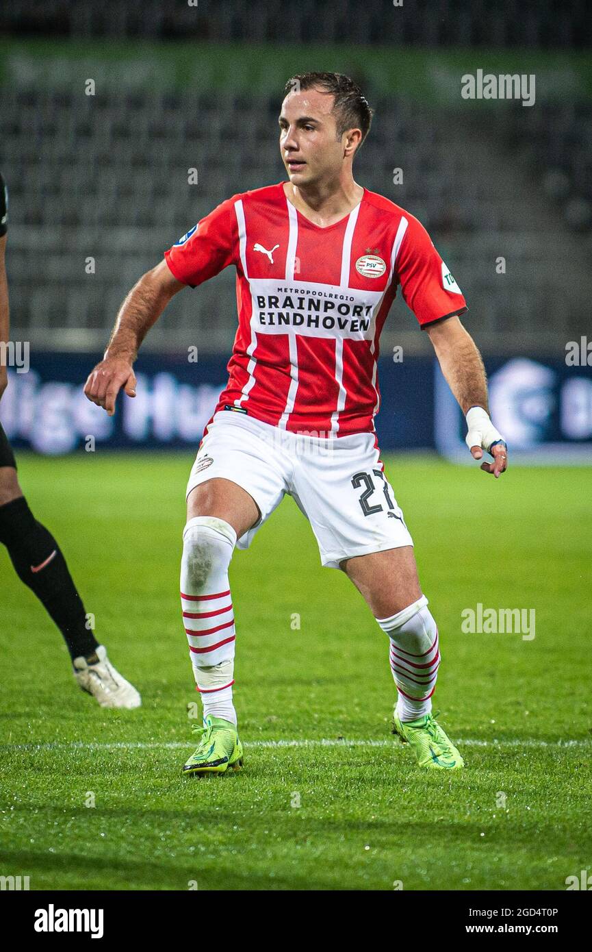 Herning, Denmark. 10th Aug, 2021. Mario Götze (27) of PSV Eindhoven seen during the UEFA Champions League qualification match between FC Midtjylland and PSV Eindhoven at MCH Arena in Herning. (Photo Credit: Gonzales Photo/Alamy Live News Stock Photo