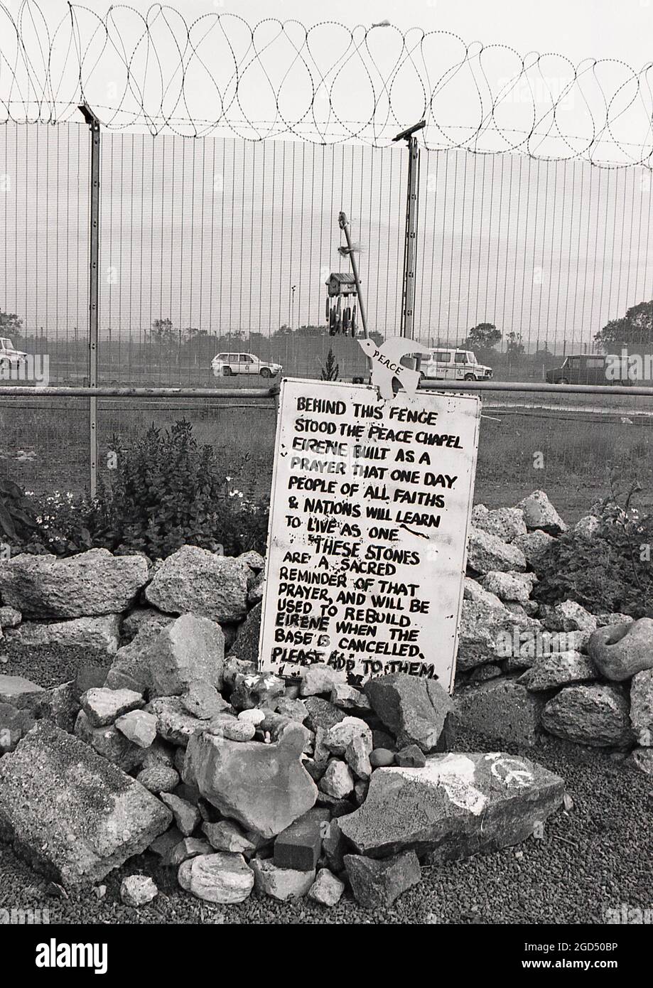 Peace camp at Molesworth US airbase, UK September 1986 Stock Photo