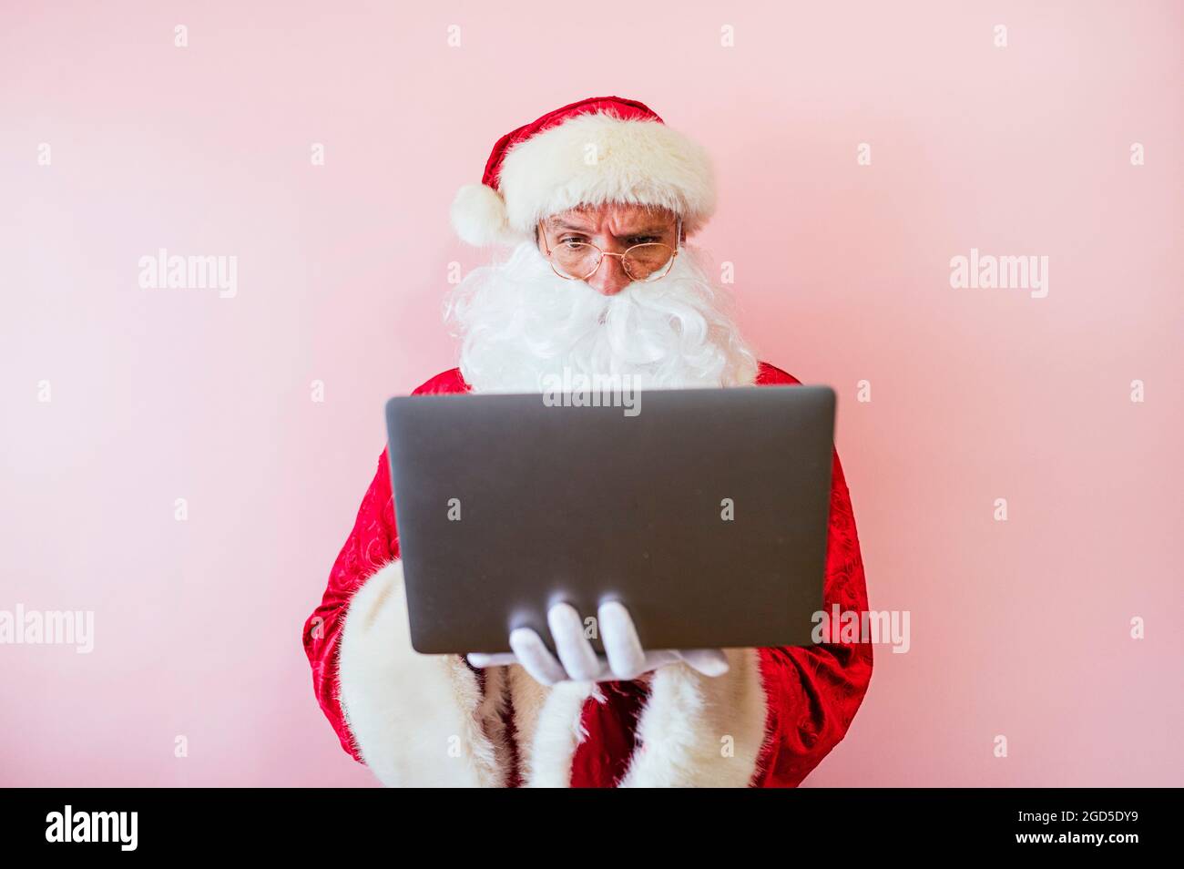 Portrait santa claus typing hi-res stock photography and images - Alamy