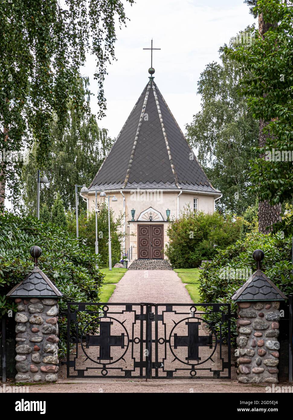 The Kulosaari cemetery entrance and chapel. Leposaarentie. Stock Photo
