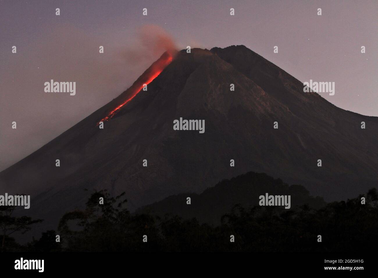 Mount Merapi, Indonesia most active volcano spews ash and lava from its ...