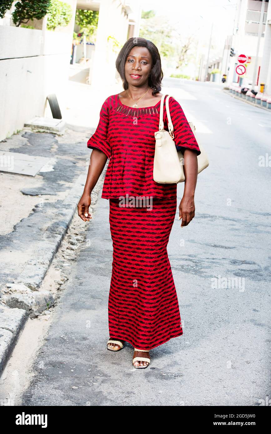 Attractive isolated hand of african american abidjan hi-res stock ...