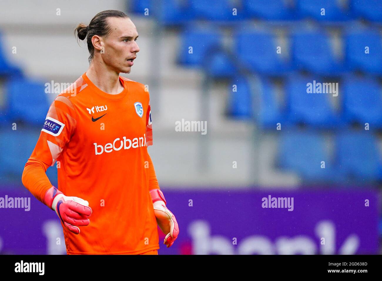 GENK, BELGIUM - JULY 14: Mujaid Sadick of Genk coaches his teammates during  the Club Friendly match between KRC Genk and AZ Alkmaar at Luminus Arena on  July 14, 2021 in Genk