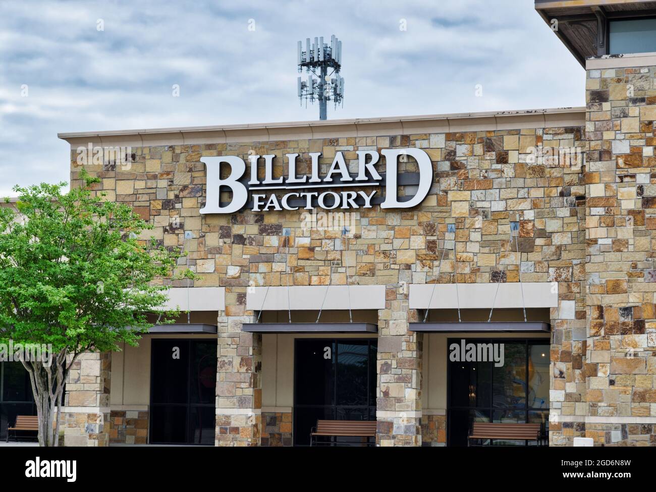 Billiard factory hi res stock photography and images Alamy