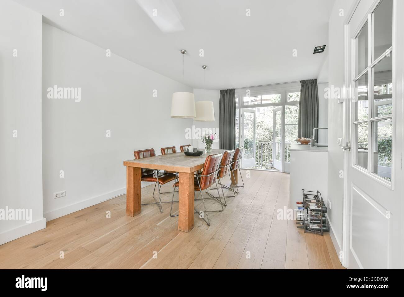 Interior design of bright and beautiful dining room Stock Photo - Alamy