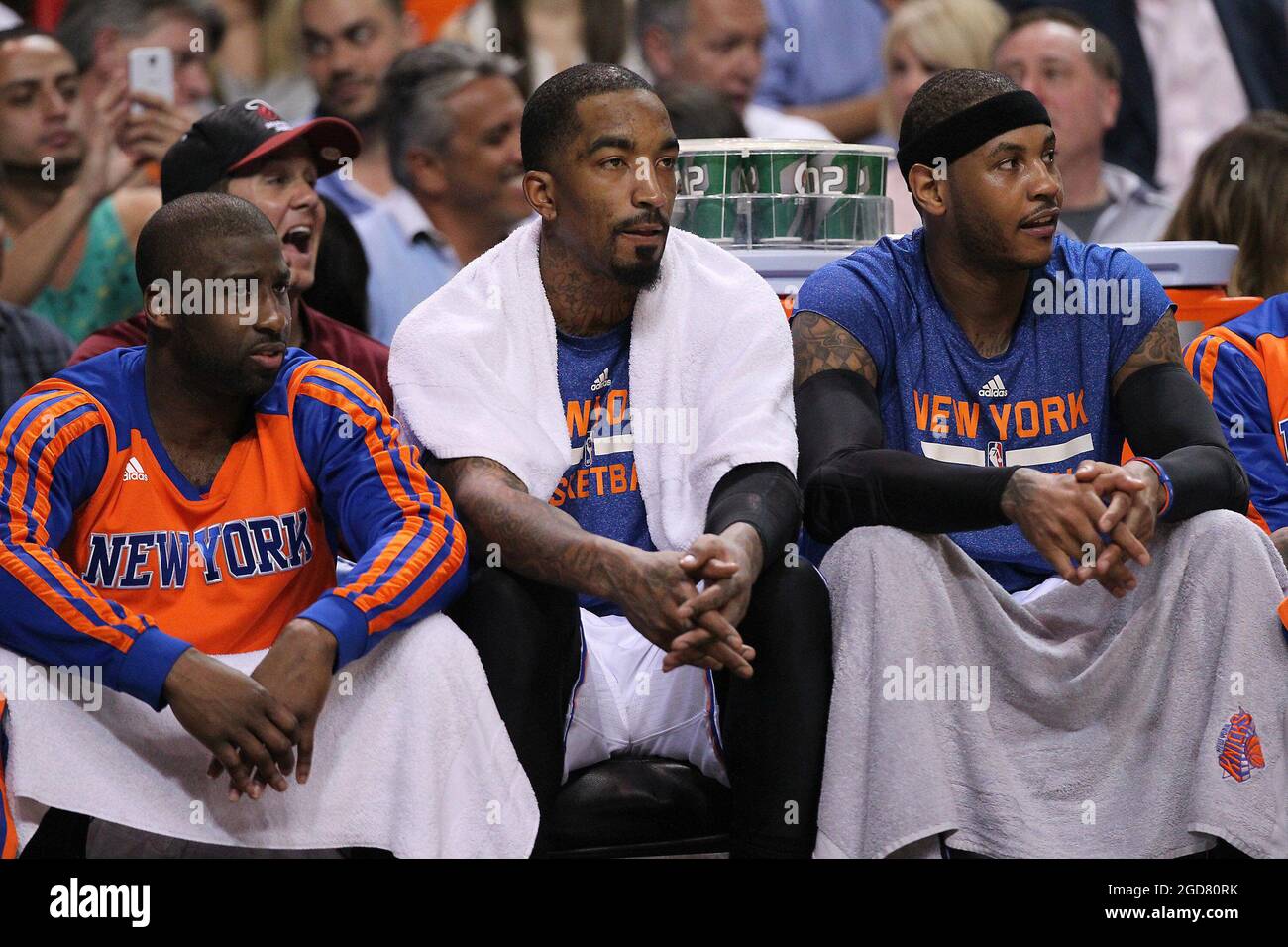 Miami, USA. 27th Feb, 2014. New York Knicks, from left, Raymond Felton, J.R. Smith, and Carmelo Anthony during the second quarter against the Miami Heat at the AmericanAirlines Arena in Miami on Thursday, February 27, 2014. (Photo by David Santiago/El Nuevo Herald/TNS/Sipa USA) Credit: Sipa USA/Alamy Live News Stock Photo