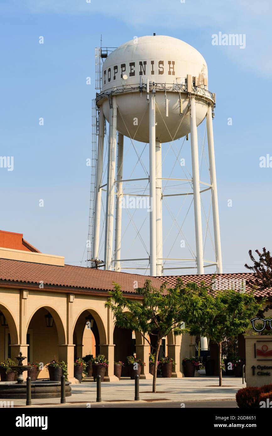 Toppenish, WA, USA August 09, 2021 Water tower in the city of