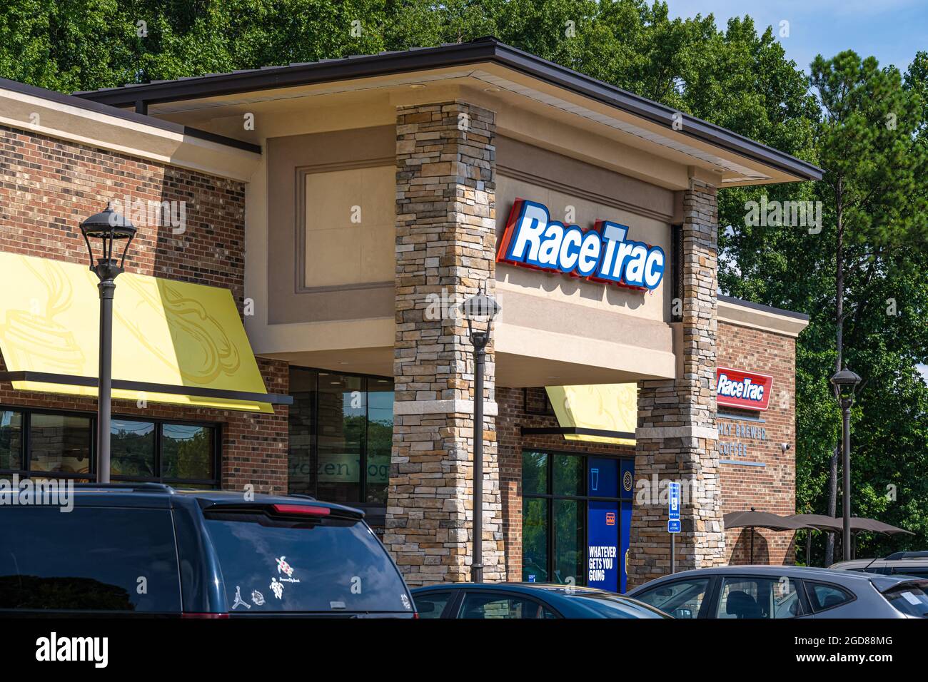 RaceTrac gas station and convenience store in Snellville, Georgia. (USA) Stock Photo