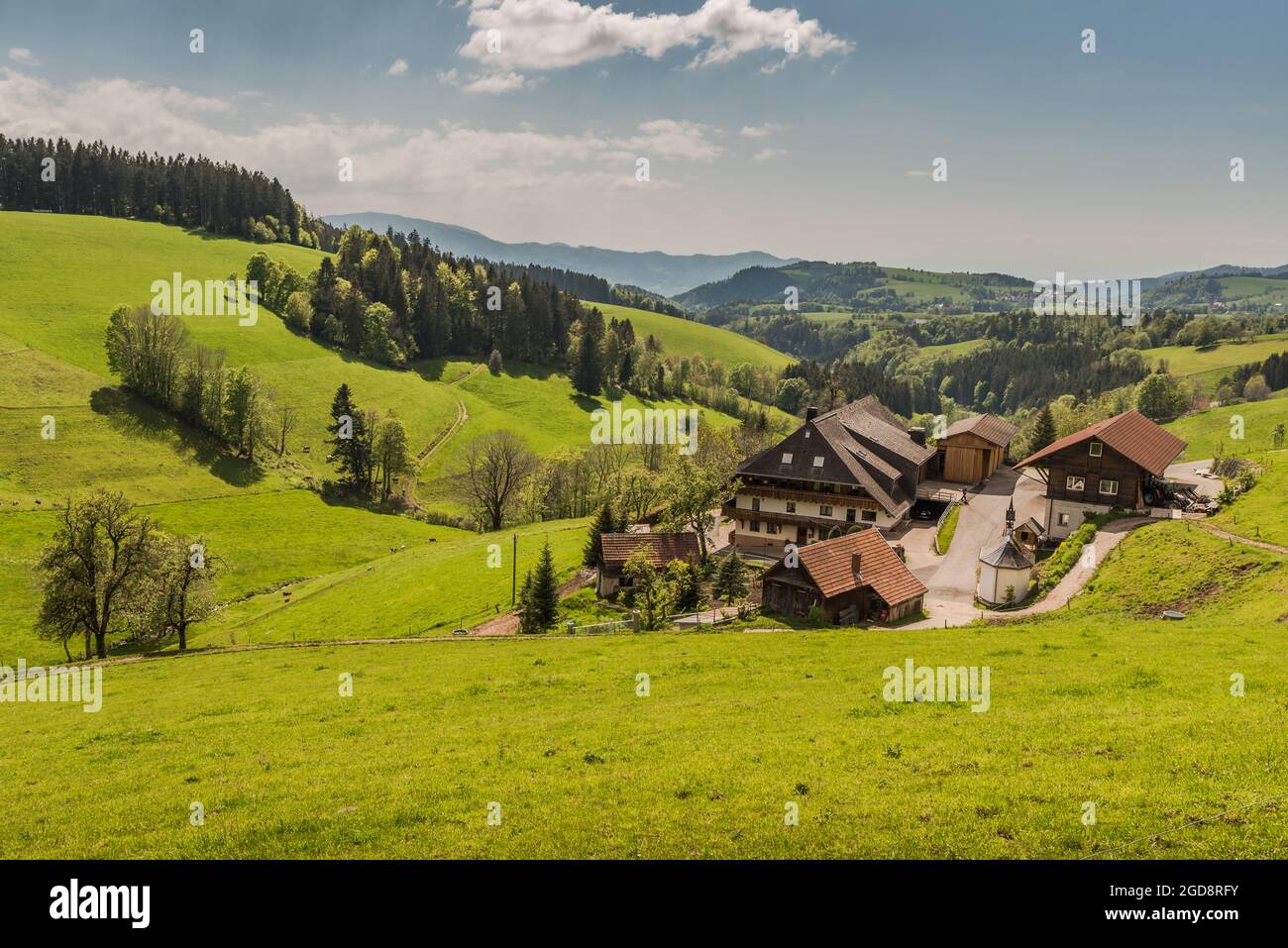 Hilly house hires stock photography and images Alamy