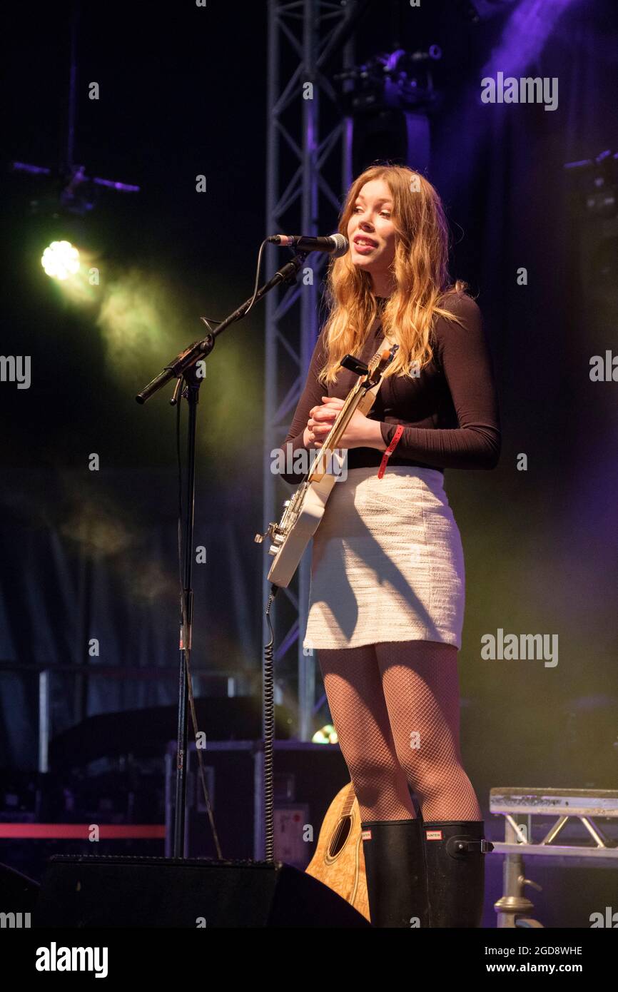 Rachel croft musician hi-res stock photography and images - Alamy