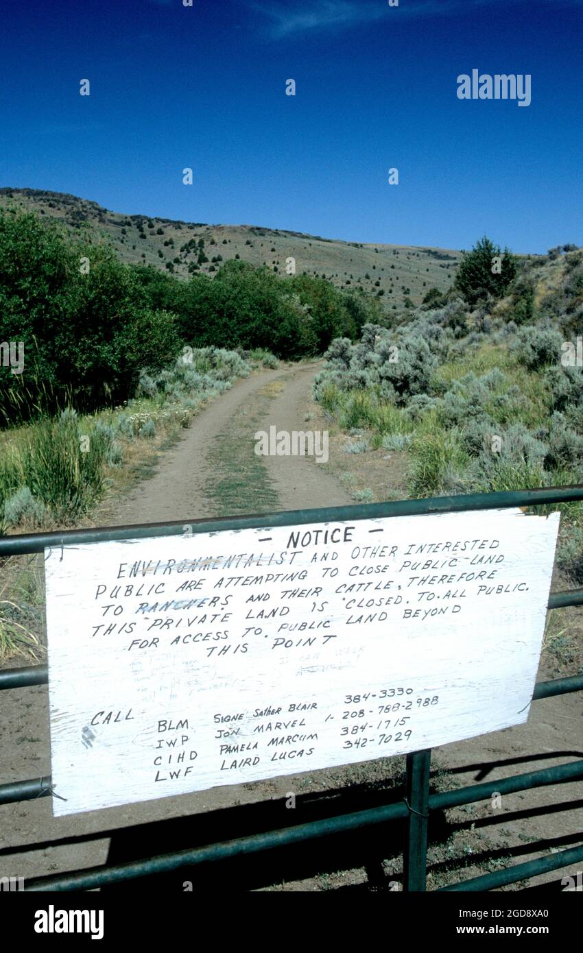 No trespassing/anti environmentalist sign Stock Photo