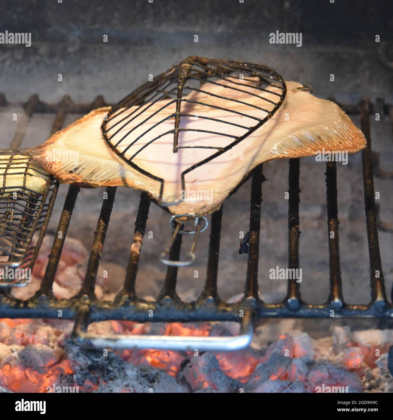 Turbot Bbq Hi res Stock Photography And Images Alamy turbot-bbq-hi-res-stock-photography-and-images-alamy