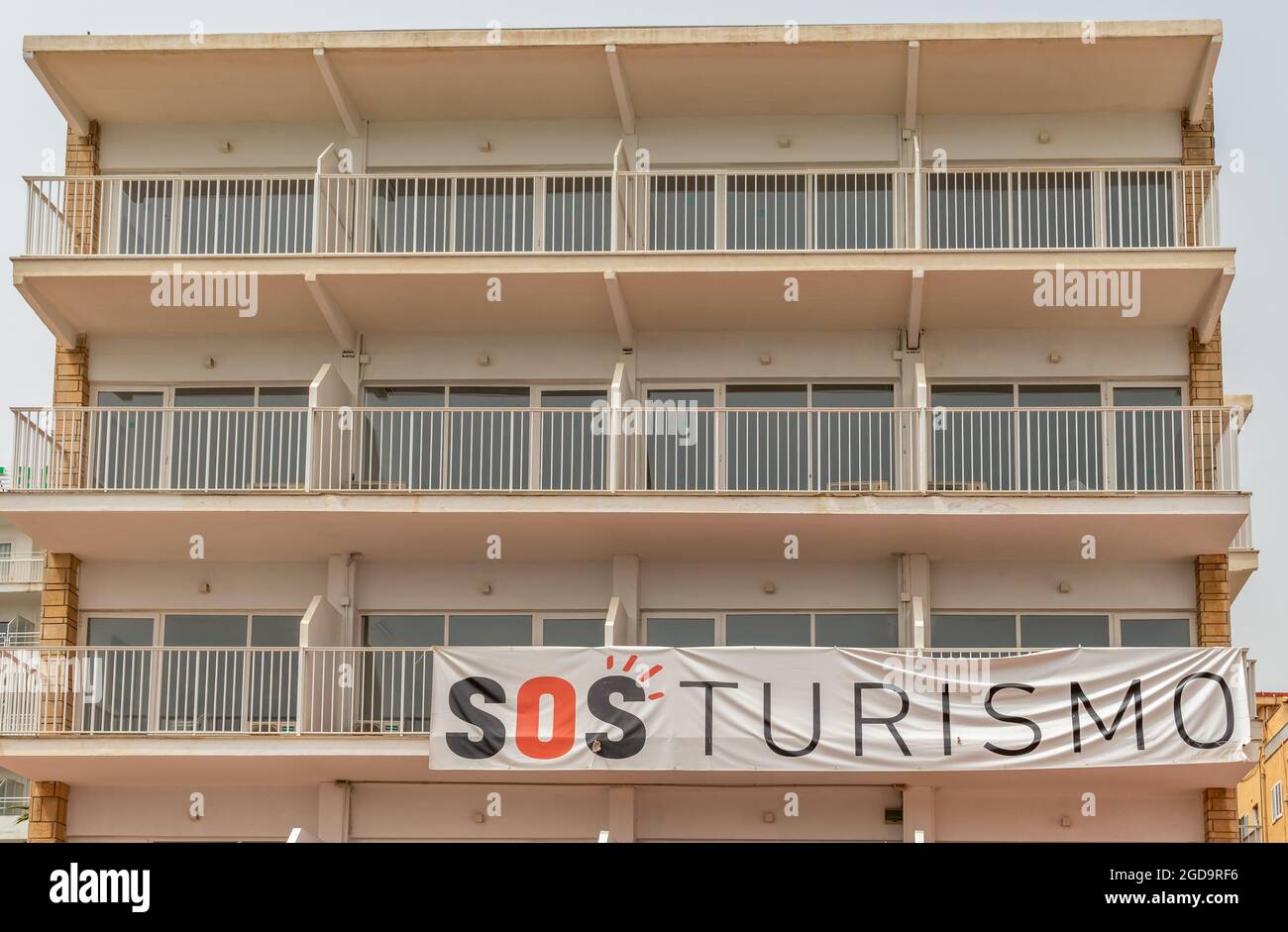 Palmanova, Spain; august 10 2021: Hotel establishment closed in the Mallorcan tourist resort of Palmanova due to the economic crisis resulting from th Stock Photo