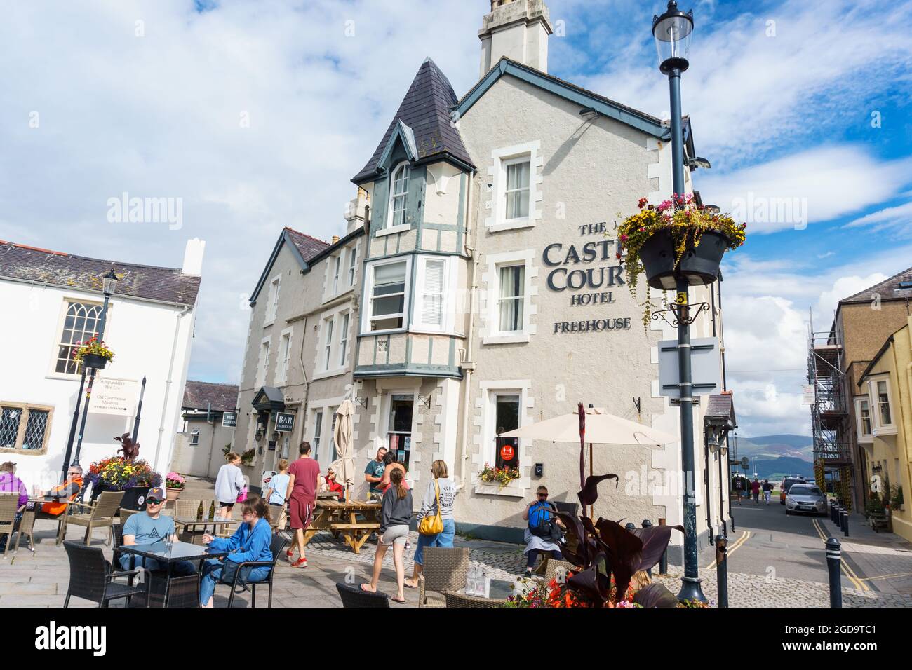 The Castle Court hotel and restaurant on Castle Street in Beaumaris Anglesey Stock Photo