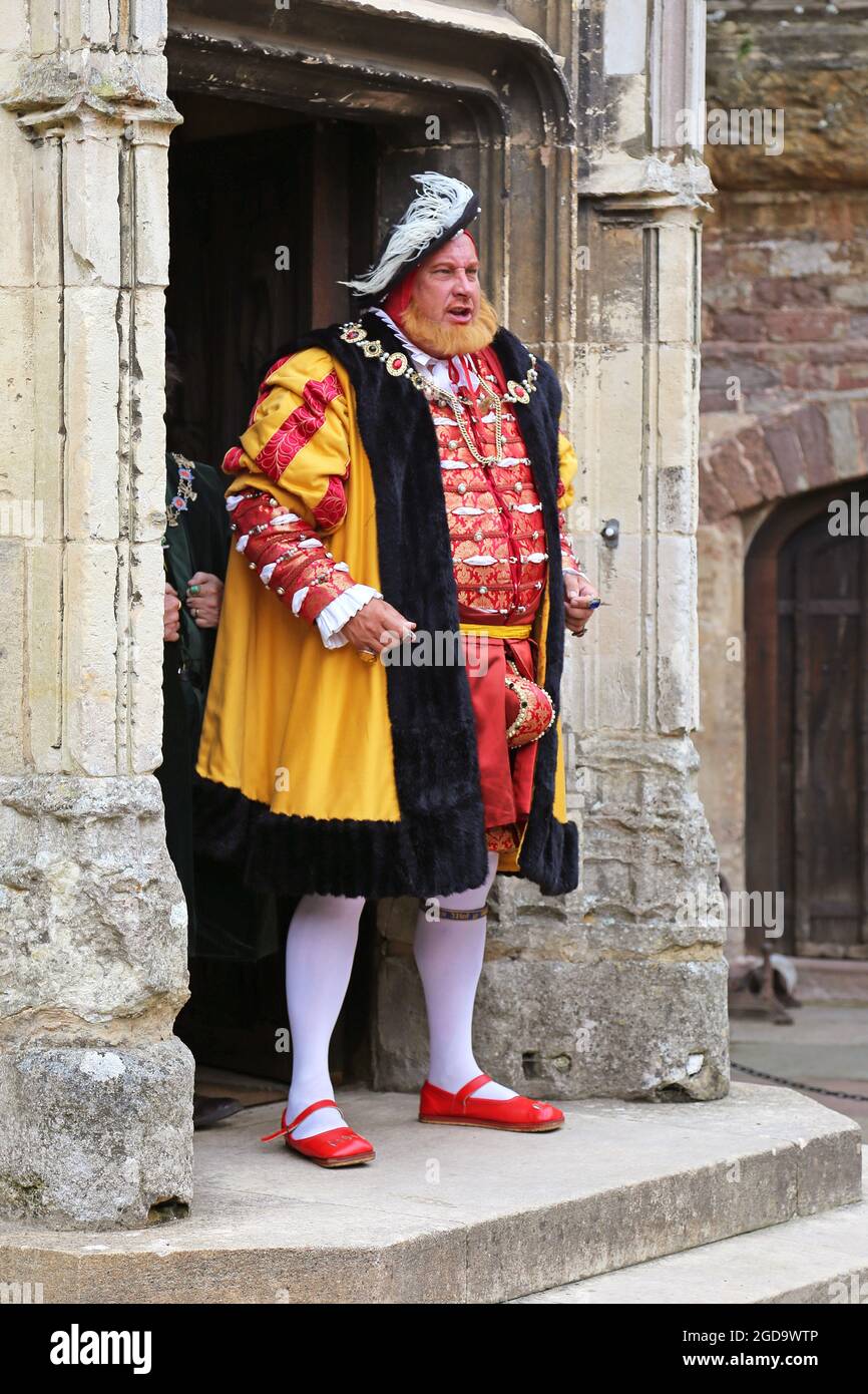 King Henry VIII. Past-Times Living History present 'An Audience with King Henry VIII', Berkeley Castle, Gloucestershire, England, UK, Europe Stock Photo