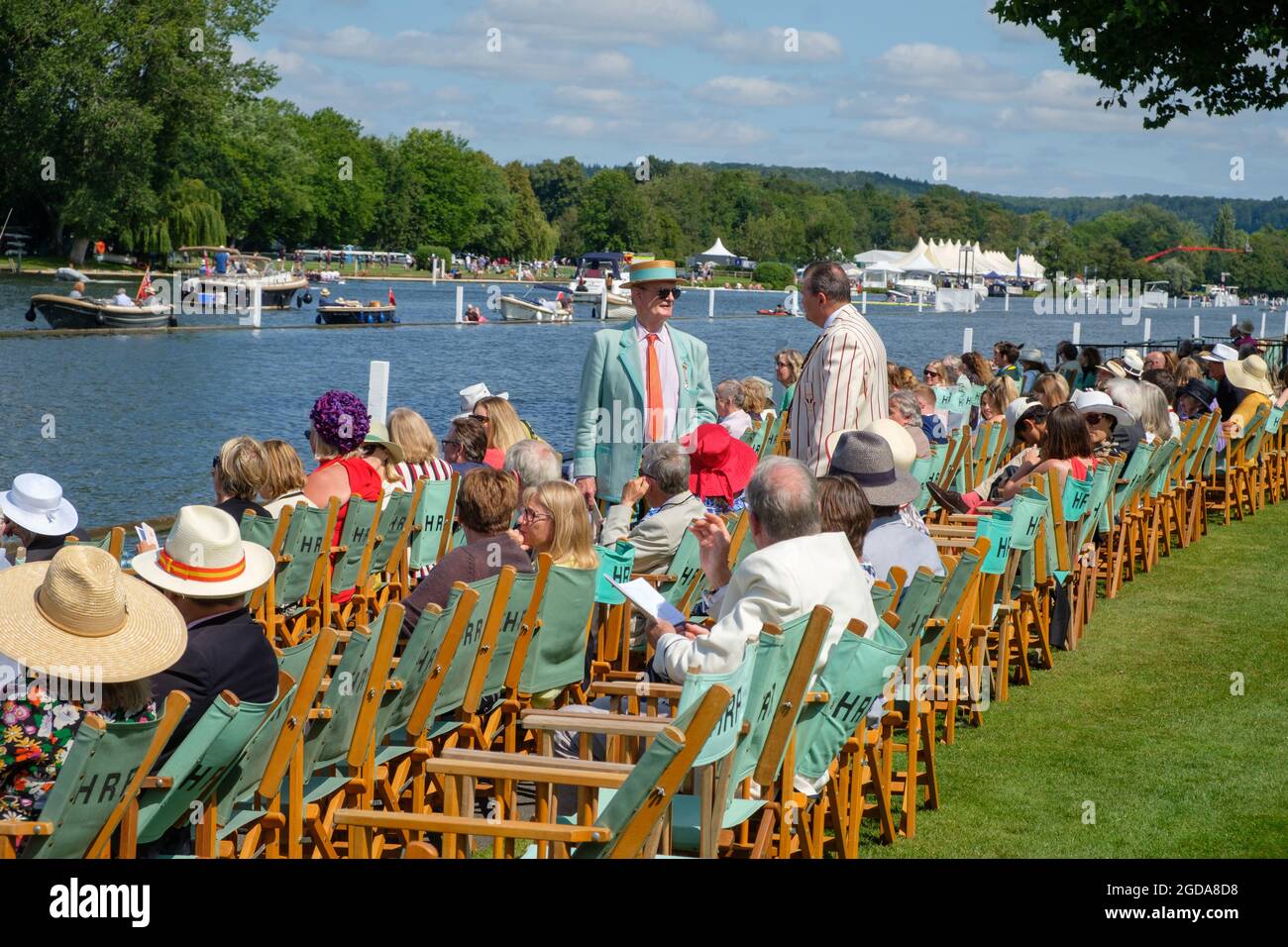 Spectators in the Stewards Enclosure at Henley Royal Regatta 2021, increased in size for the COVID pandemic Stock Photo