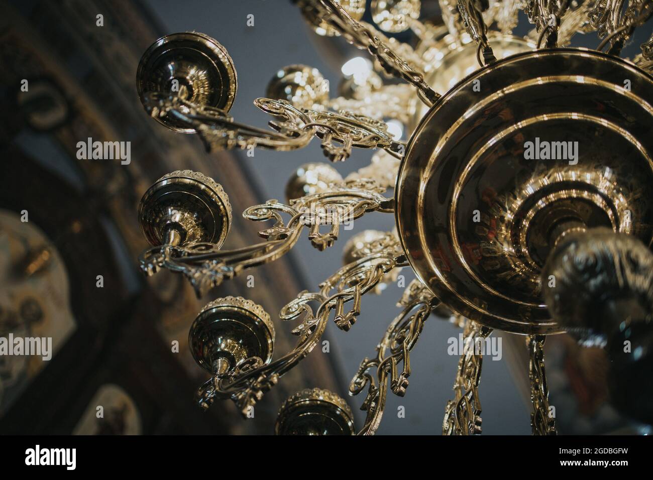 Closeup of a luxury chandelier inside a hall Stock Photo - Alamy