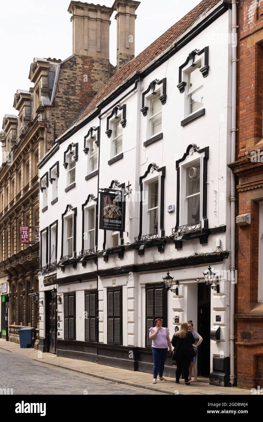 The George Hotel Hull, Yorkshire UK; traditional hotel and pub, The Land of Green Ginger, Hull Yorkshire UK Stock Photo