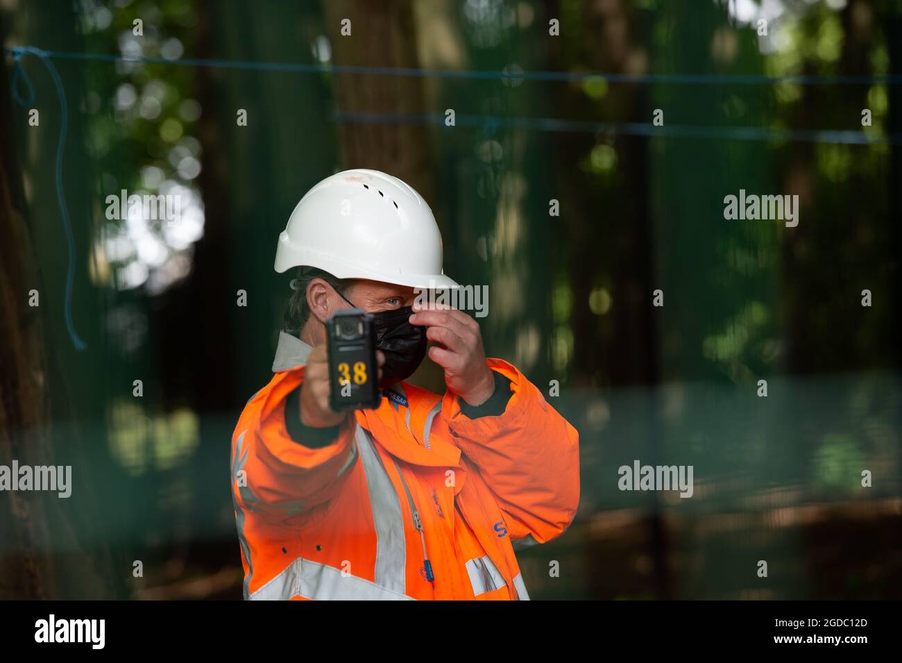 Hs2 filming hi-res stock photography and images - Alamy
