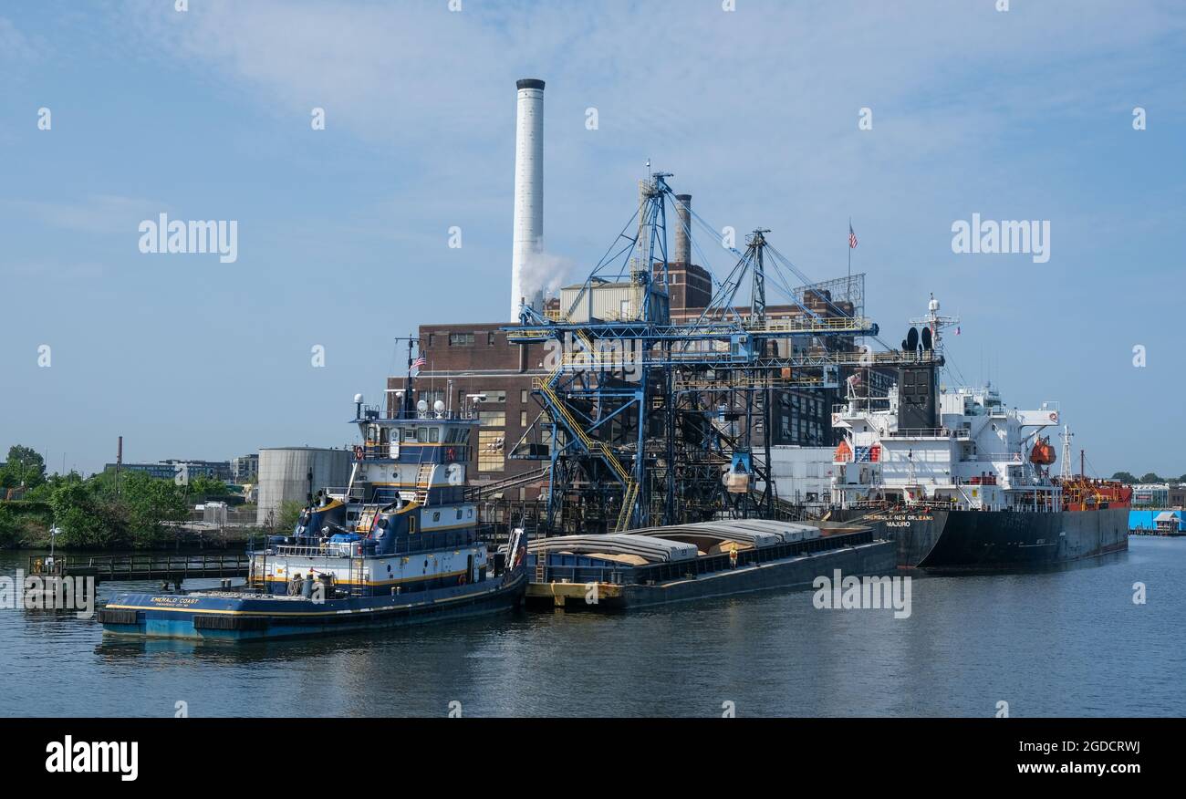The Domino Sugar refinery in Baltimore, MD Stock Photo