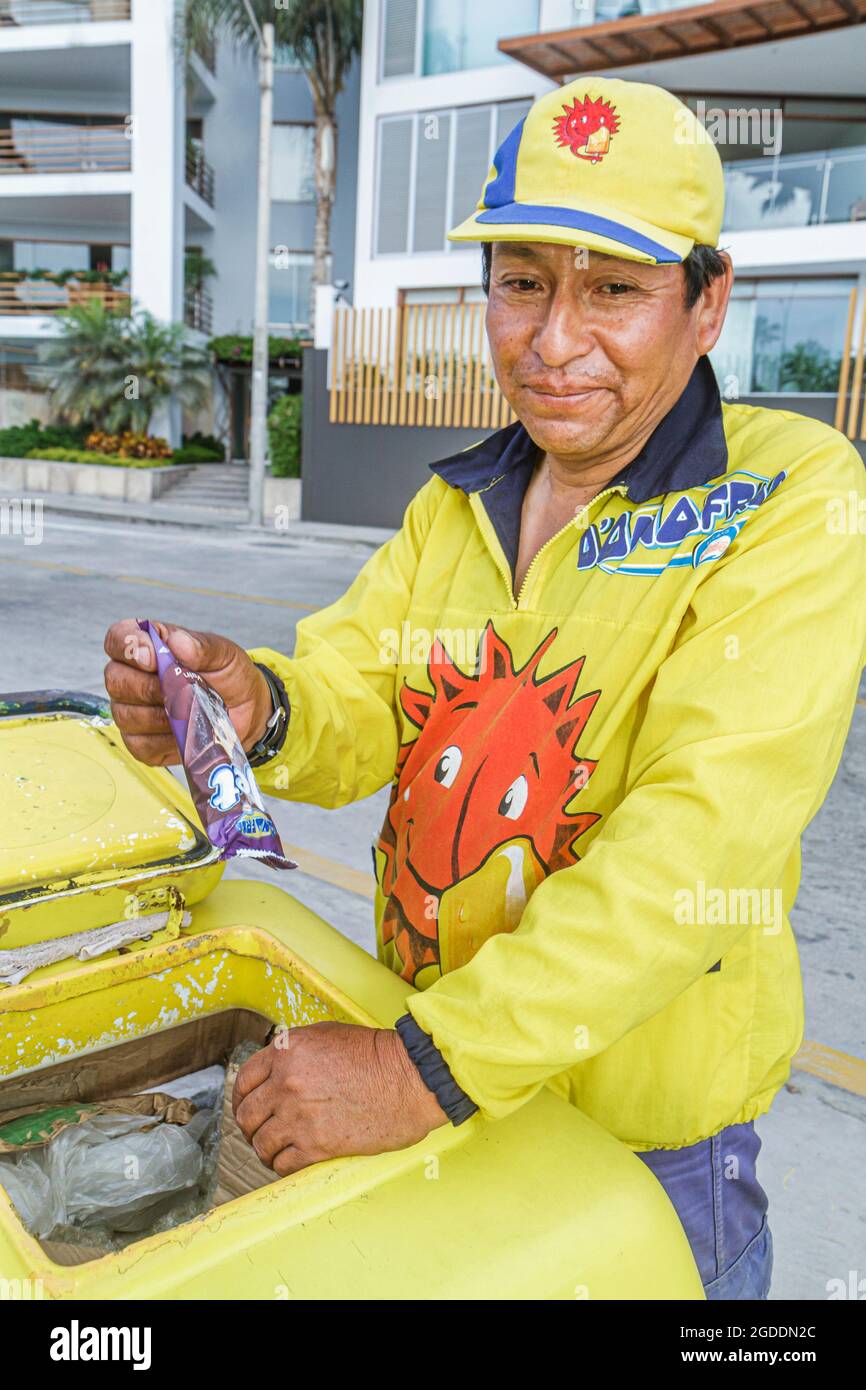 Peru Lima Barranco District,Malecon Souza street ice cream vendor selling,vending cart Helados Donofrio cerca de ti,Nestle subsidiary Hispanic man mal Stock Photo