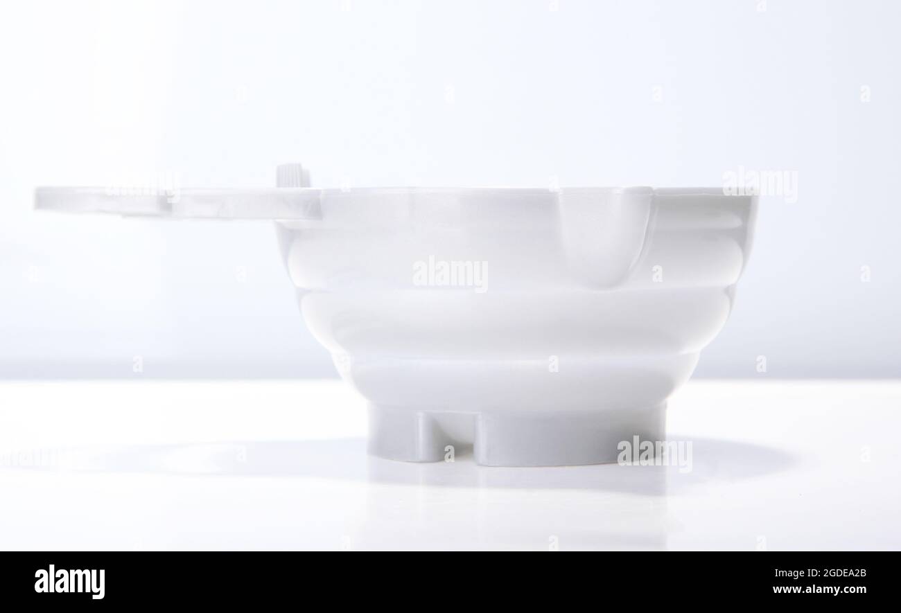 Bowl for hair coloring, isolated on white Stock Photo - Alamy