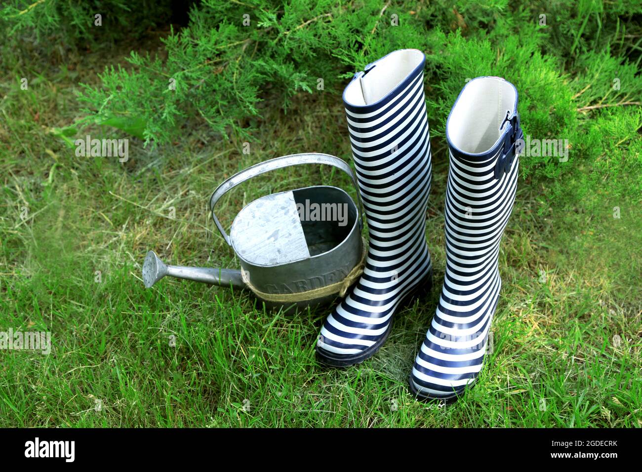 rubber boots for gardening