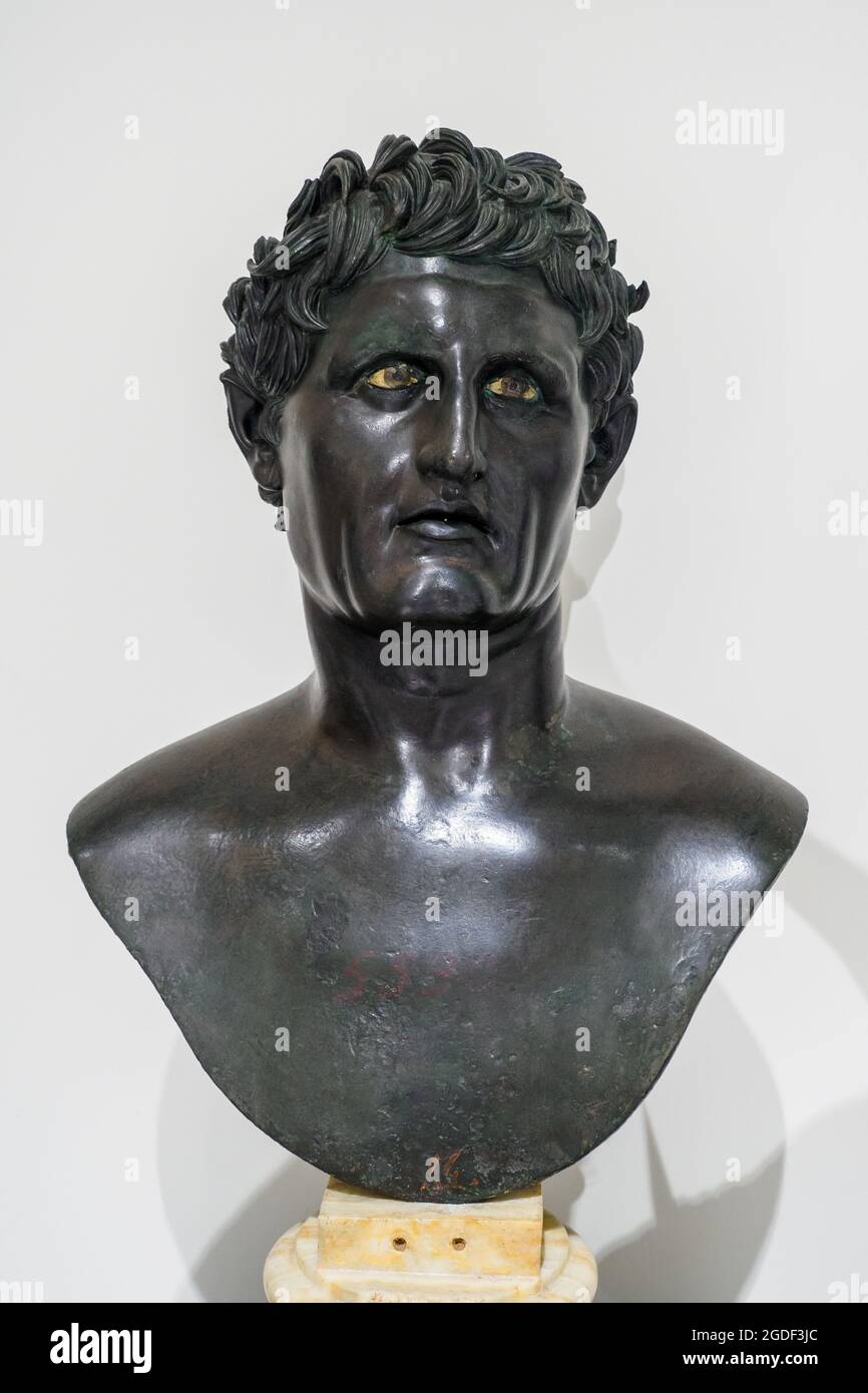 A Roman copy of a Greek statue of Seleucus I Nicator (c. 358 BC – 281 BC) found in Herculaneum, Villa of the Papyri 1st century BC Stock Photo