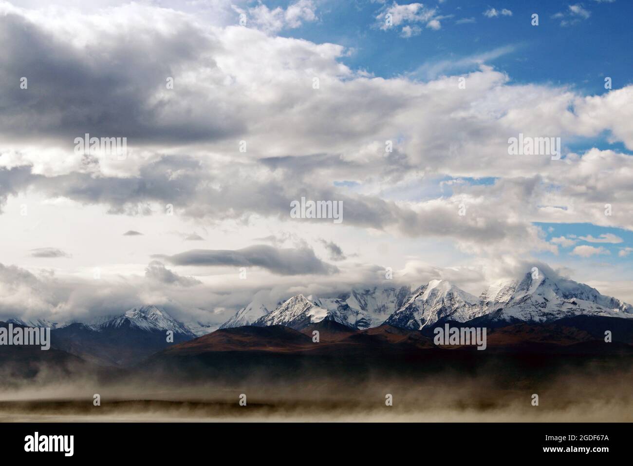 Bergkette des Denali, ehemals Mount McKinley genannt, im Denali Nationalpark in Alaska, USA. Stock Photo