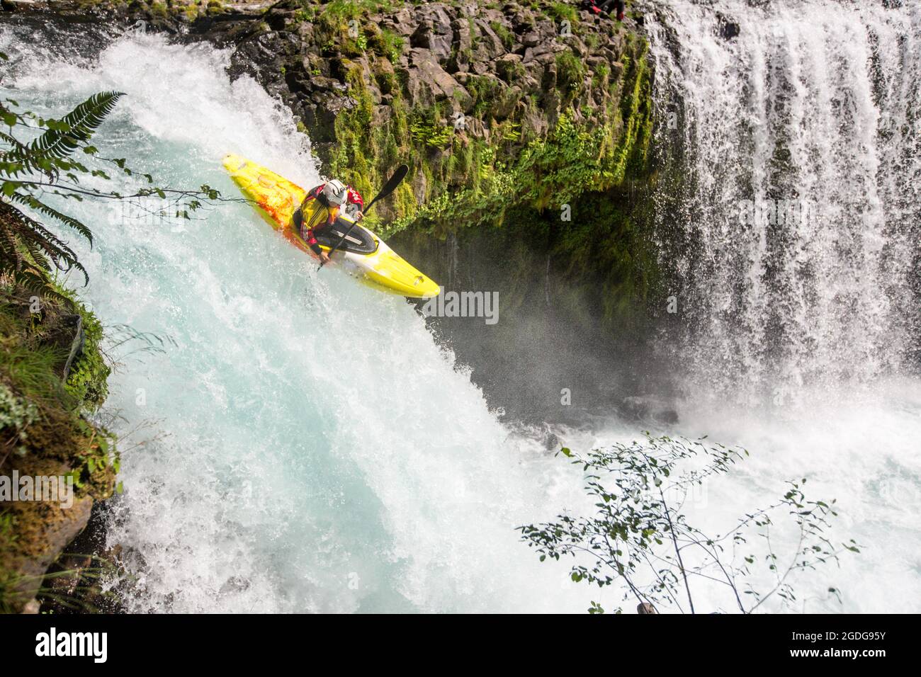 Kayaking the White Salmon and Little White Salmon River Stock Photo Alamy