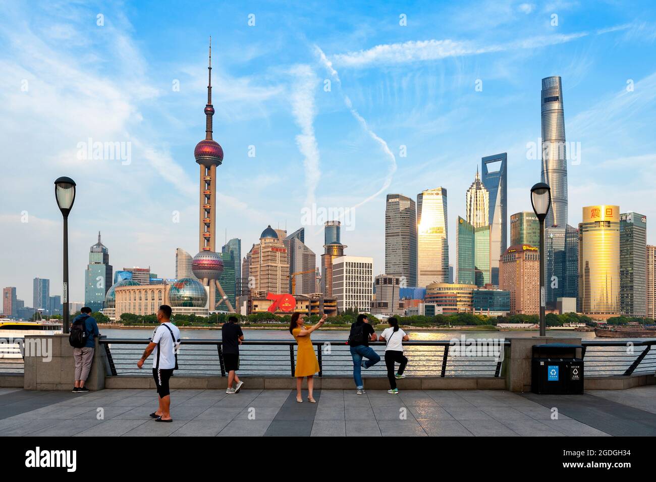 Pudong shanghai riverfront hi-res stock photography and images - Alamy
